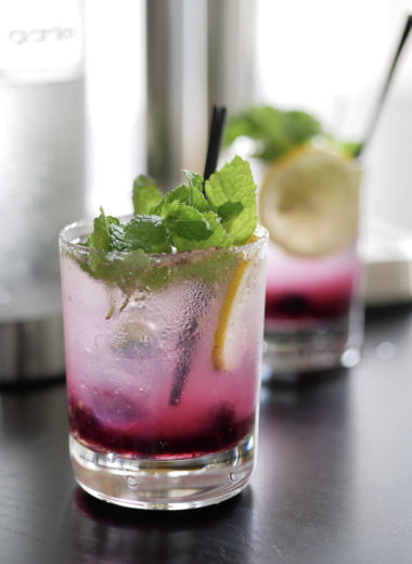 Sparkling Blueberry Lemonade